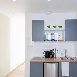Rare Penfret - Studio Neuf&cosy Avec Terrasse / Proche Centre-ville Et Fac / Stationnement Gratuit / 100m Du Bus Appartement