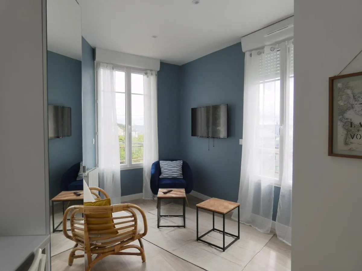 Superbe Studio Lumineux, Jolie Vue Mer Ledellec Brest 0*,  France